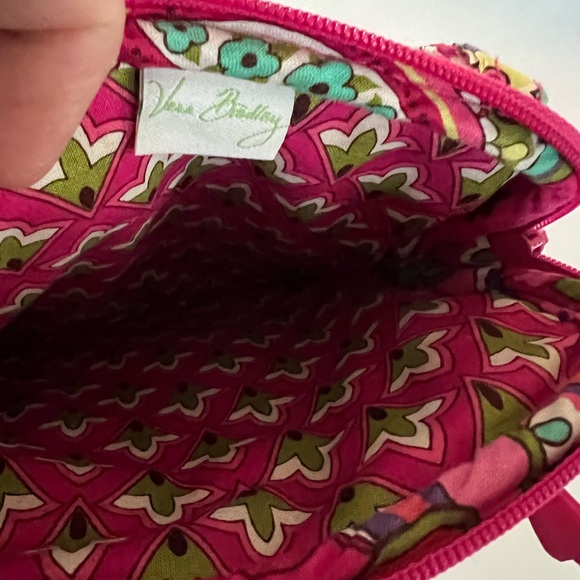 Vera Bradley women’s small crossbody purse floral paisley pre-owned like new - Picture 6 of 9